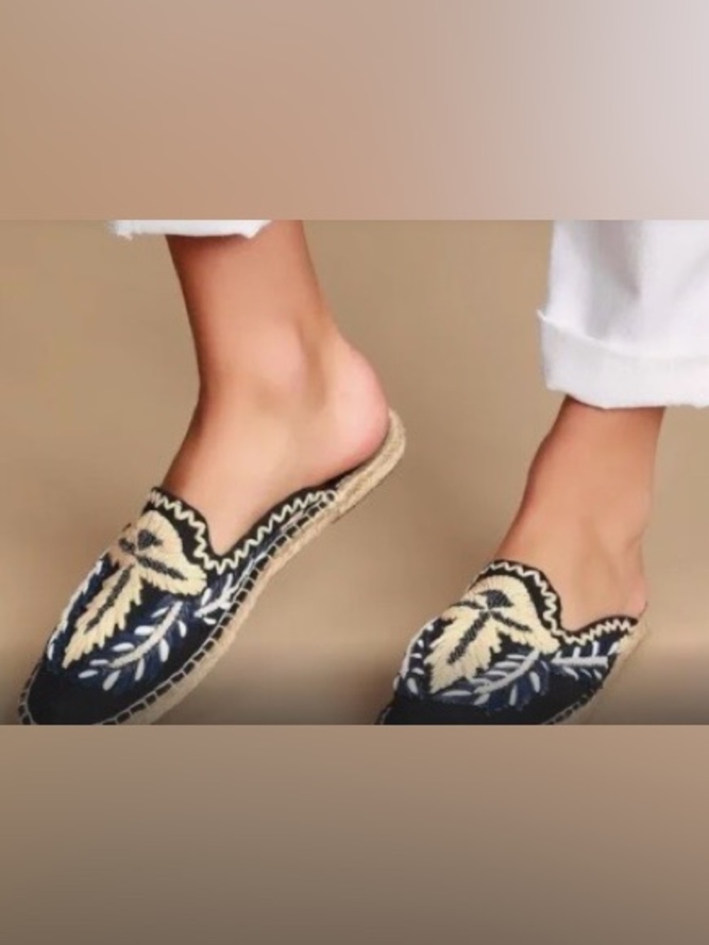 Zi | Women’s Navy/Tan/White Embroidered and Beaded Slip On Espadrille Flats 6.5